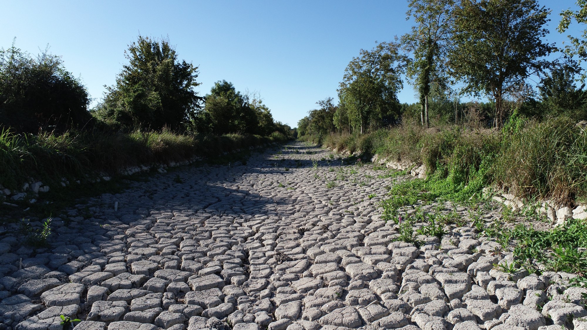 Opération de recherche fuites sur le Canal de Berry